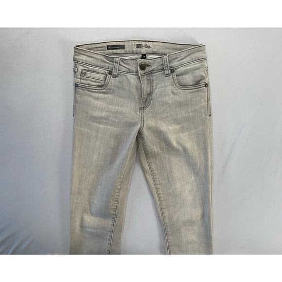 KUT From The Kloth Mia Toothpick Skinny Stretch Jeans. Light Gray, Size 2. GUC! - Picture 3 of 9